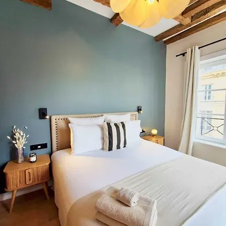 Luxury In Le Marais * Париж