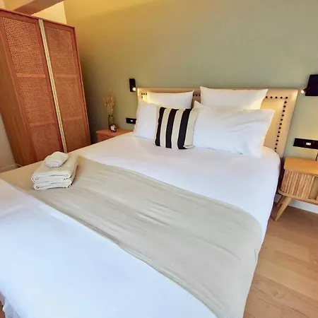 Luxury In Le Marais * Париж