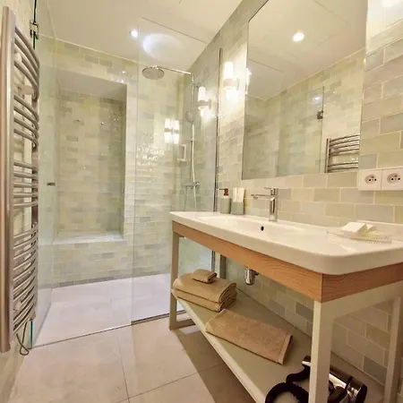 Luxury In Le Marais Апартаменты *